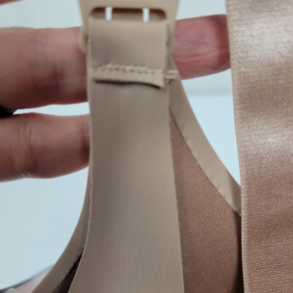 Nursing bra 38D tan color  nwt - Picture 7 of 11